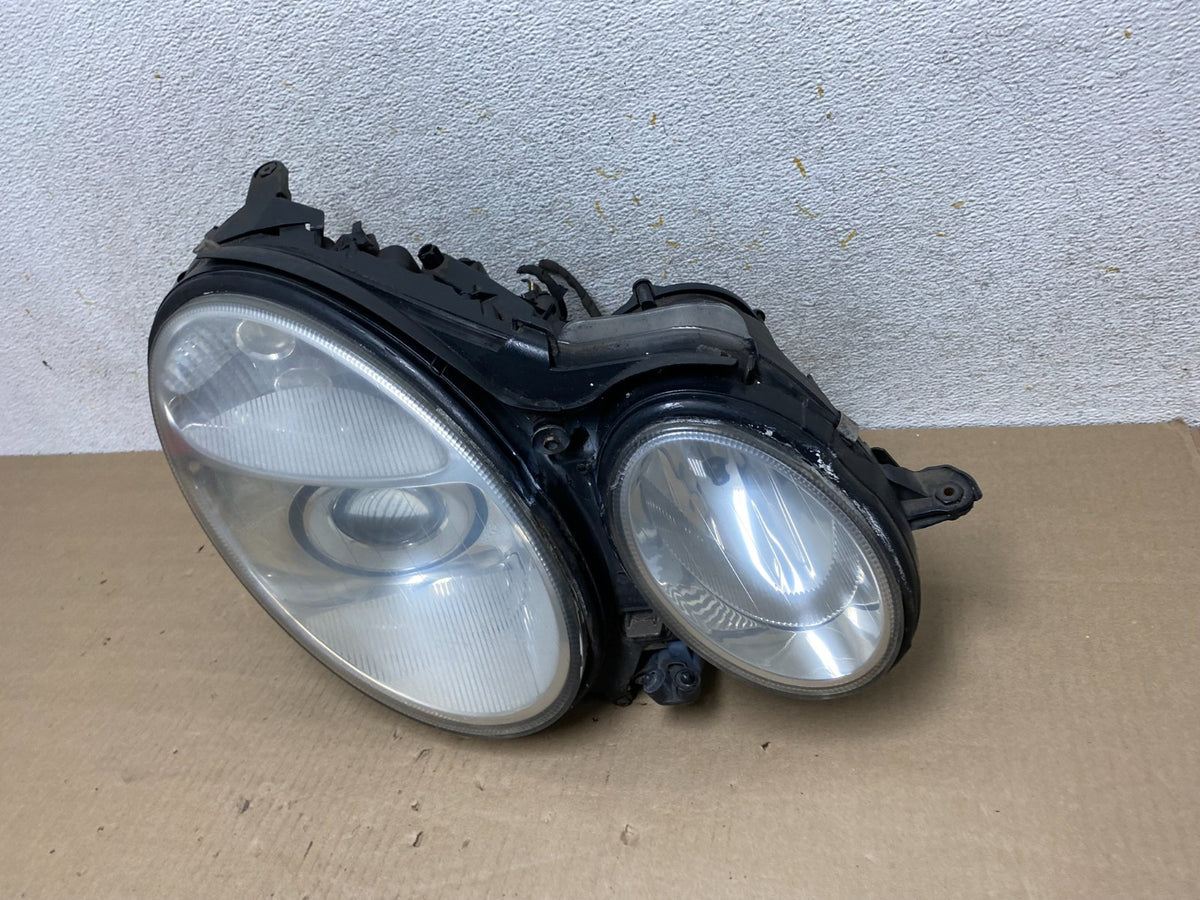 2003-2006 Mercedes E E320 E350 Class Right Passenger Xenon Headlight AI1431 DW1