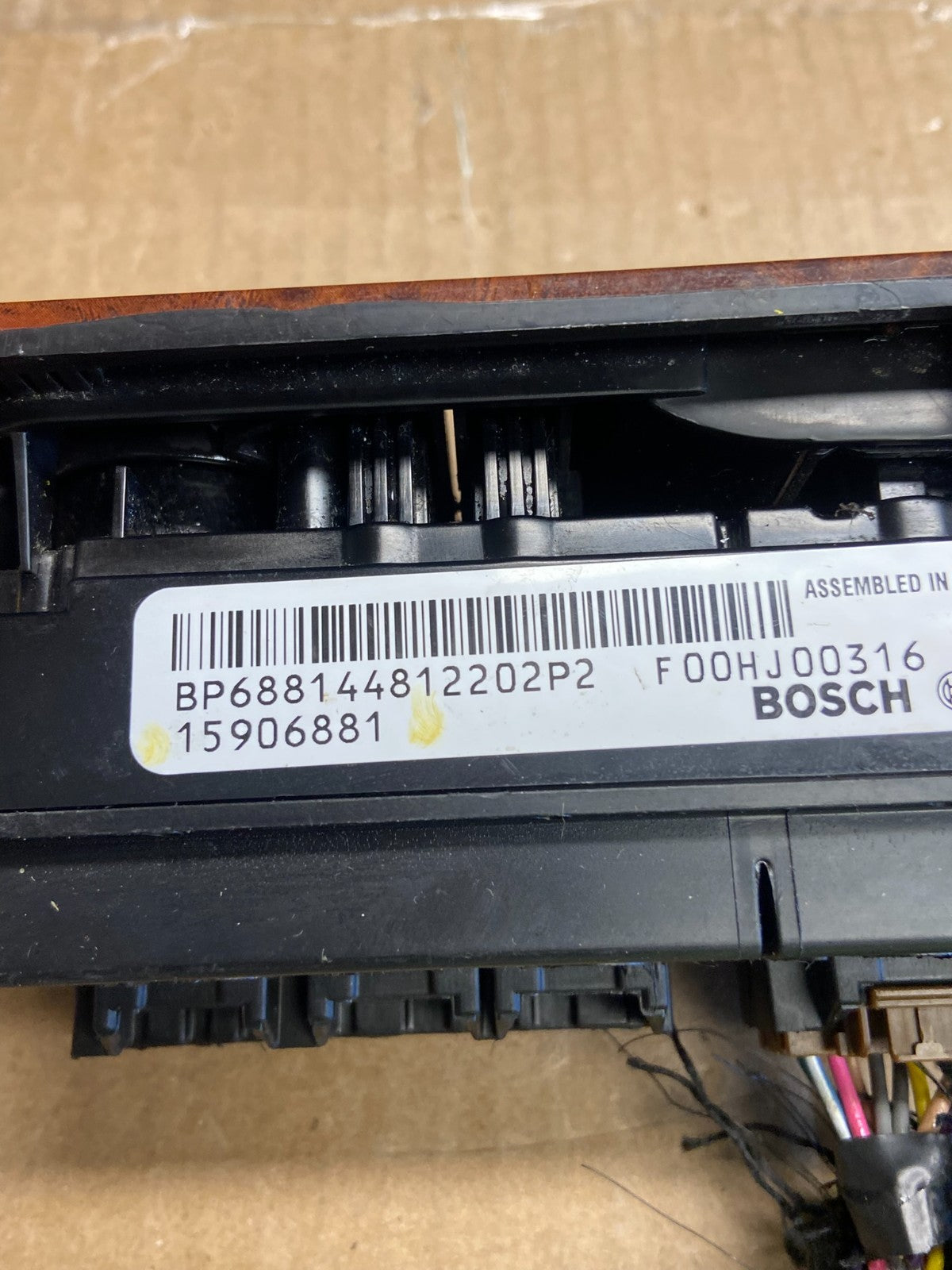 2007-2013 Chevy Suburban Tahoe Yukon Front Left Driver Window Switch AF2784 DG4