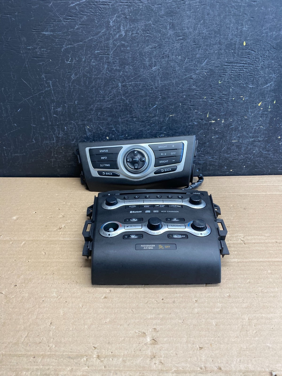 2010 - 2014 Nissan Murano Radio Temperature Climate A/C Control Panel AG0165 DG0