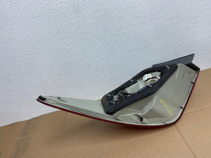 2011 2012 2013 Hyundai Sonata Right Passenger RH Tail Light AB8020 LK6