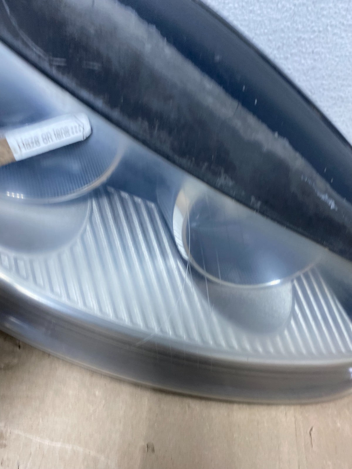 2006 to 2009 Volkswagen Jetta Golf Left+Right HID Xenon Headlights AG6530 DW6