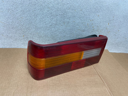 1990-1992 Volvo 740 Left Driver Lh Side Tail Light ai3732 DG2