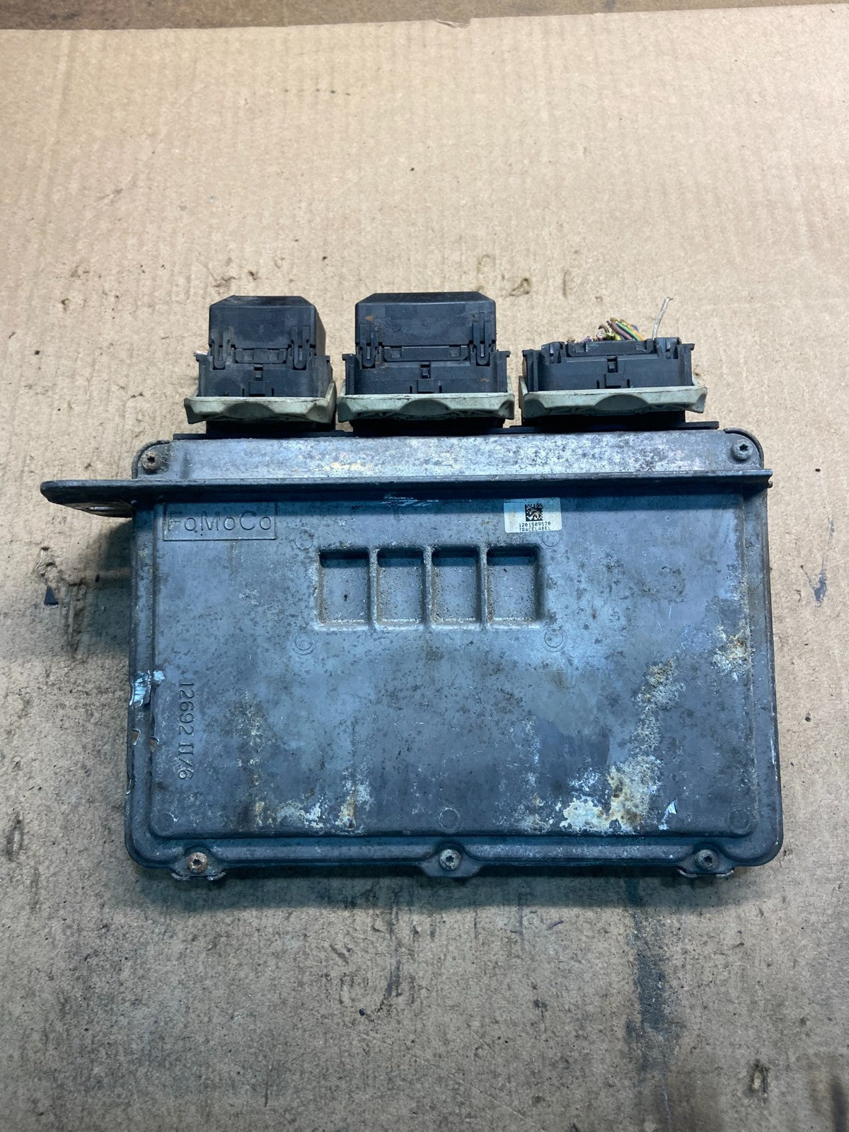 2011 2012 Ford Van E150 E250 5.4L Engine Control Module Unit ECU Z8865 DG1