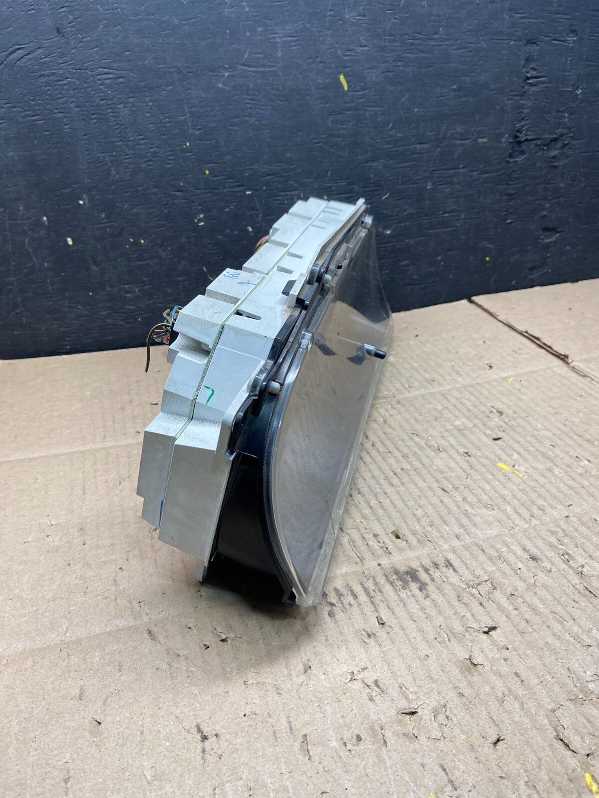 2000 to 2002 Ford Expedition Speedometer Instrument Gauge Cluster L6846 PS3