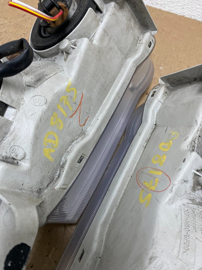 2001-2002 Toyota Corolla Left+Right Side Halogen Headlights AD8175 DW11
