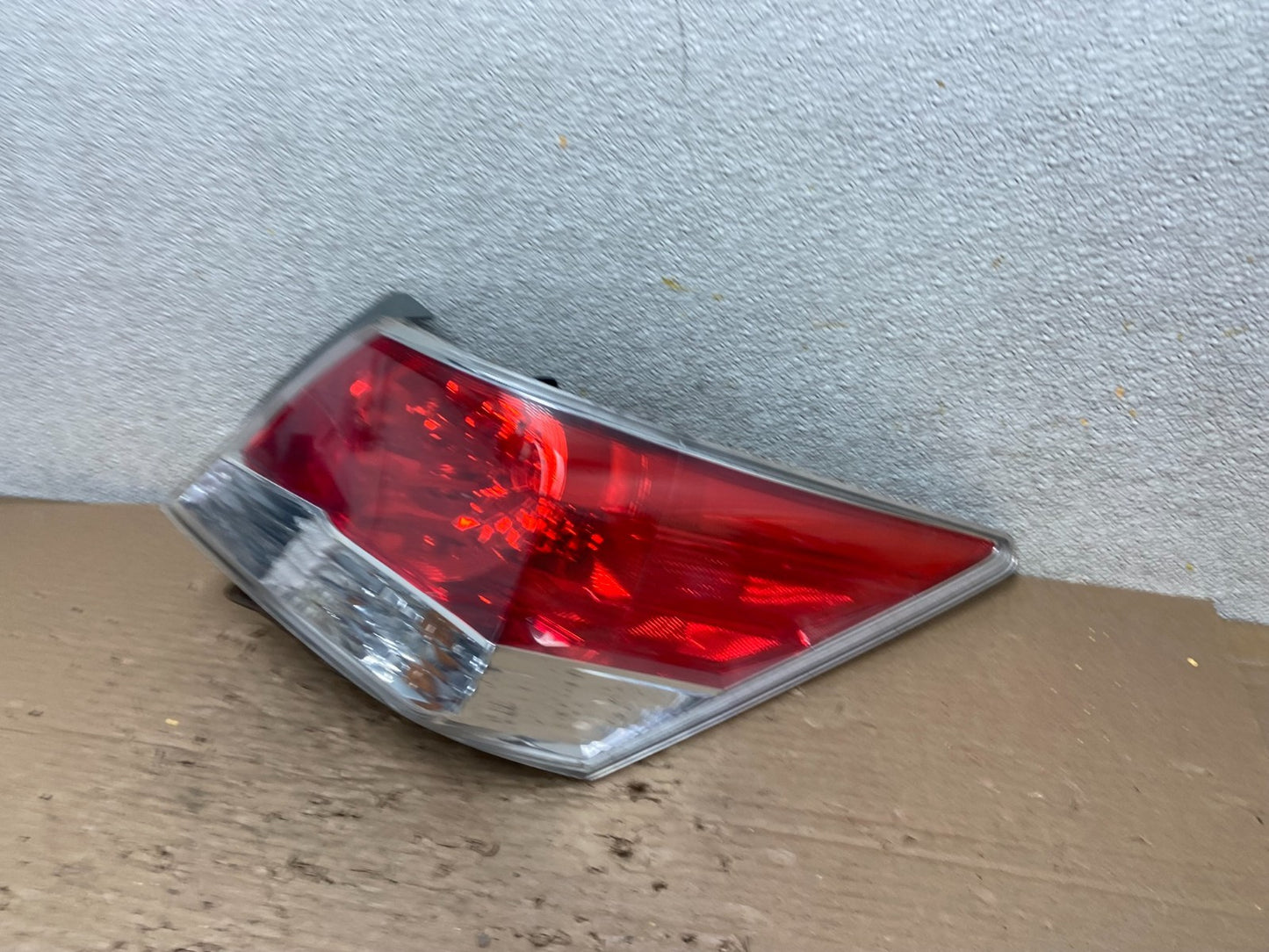 2008 to 2012 Honda Accord Sedan Tail light Right Passenger RH Side AB1610 DW1