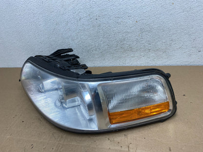 2005 to 2011 Lincoln Town Car Left Driver LH Side Headlight DEPO AE5981 DW1