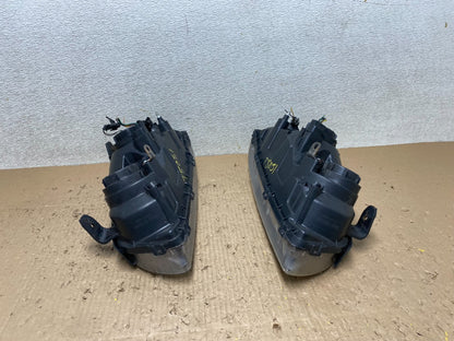 2004 2005 2006 Hyundai Elantra Left+Right Set Halogen Headlights T8051 DW12