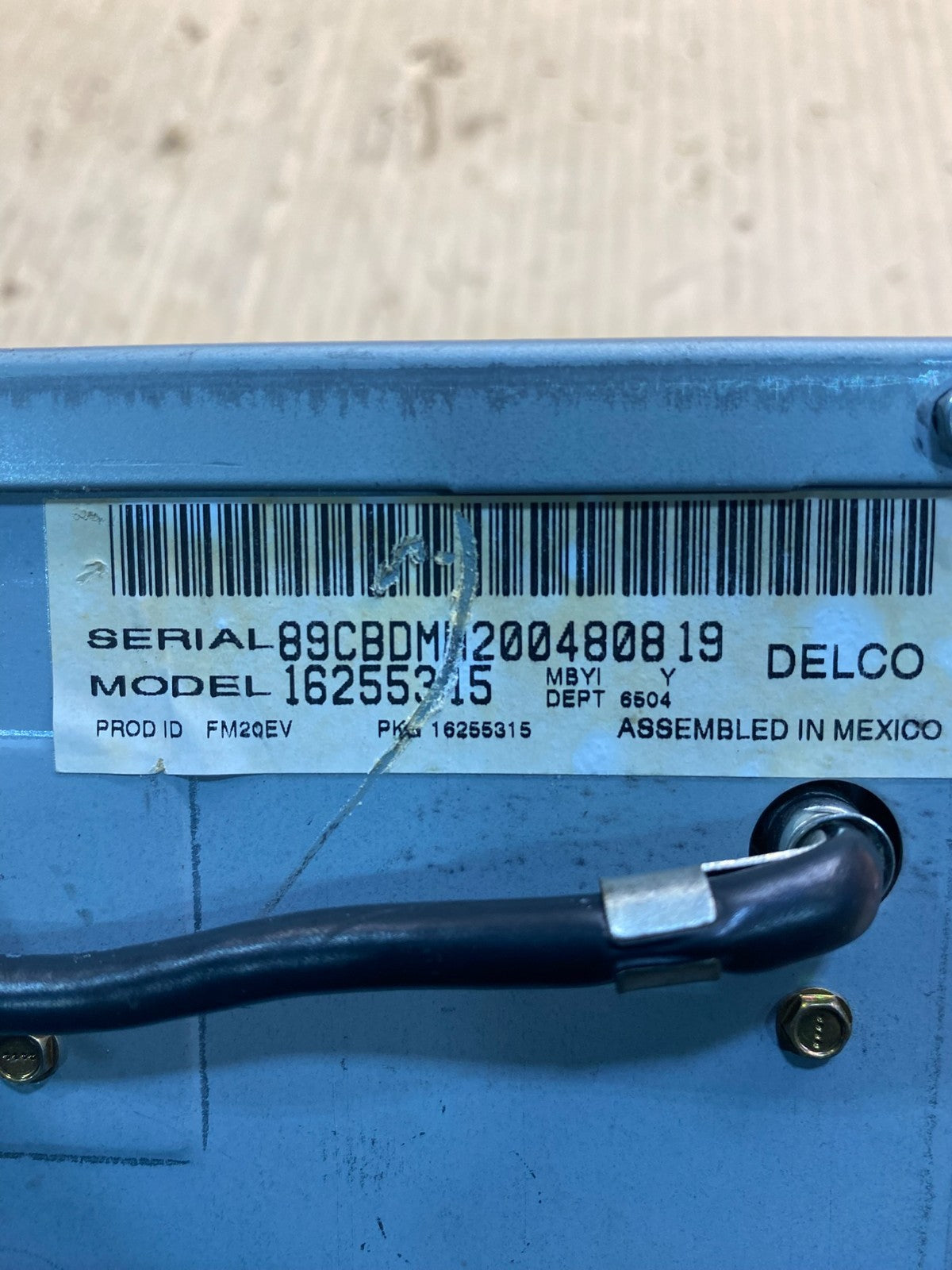 1999-2000 Chevrolet Express Radio AM FM  Player OEM AC2425 DG6