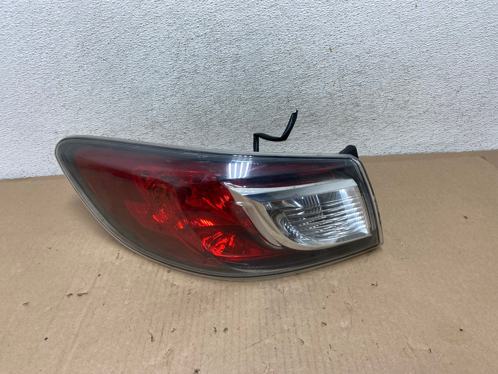 2010 2011 2012 2013 Mazda 3 Left Driver Lh Side Tail Light AG6713 LK0