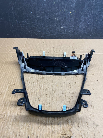 2014-2016 Hyundai Elantra Center Radio Climate Control Air Vent Bezel AD1993 DG4