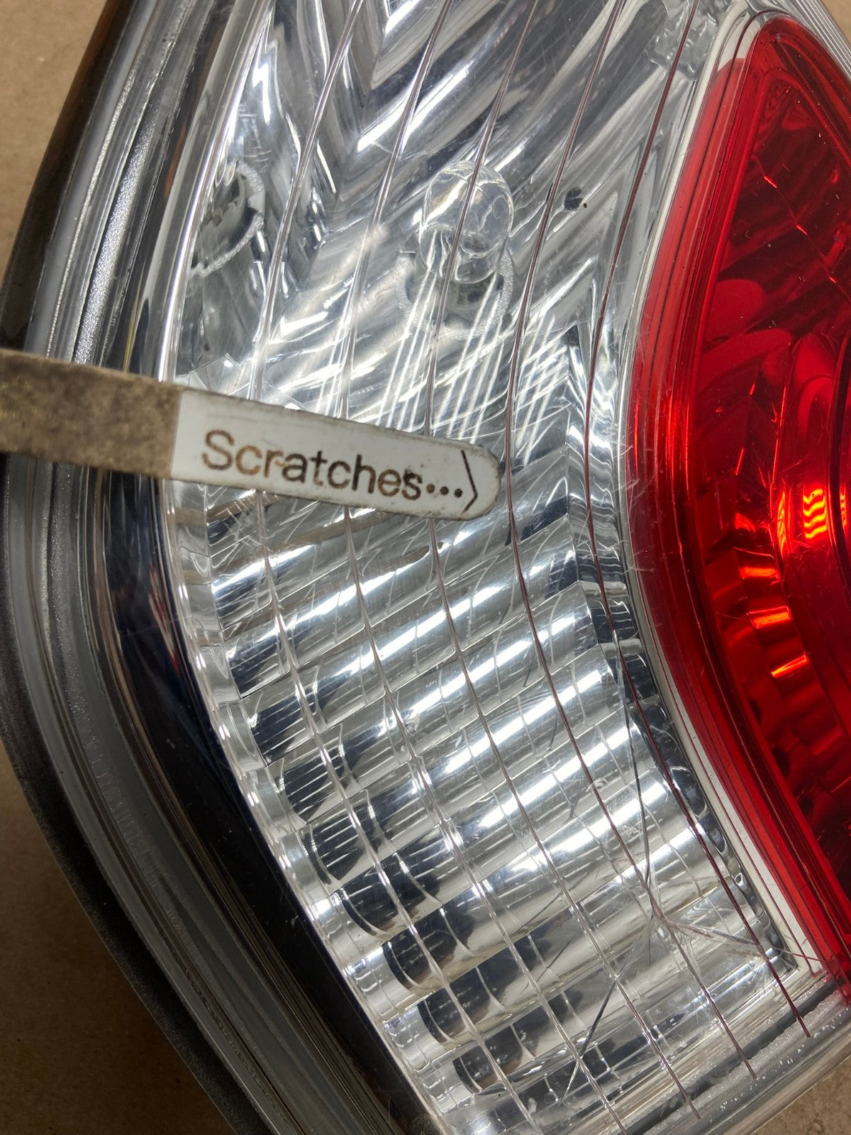 2013 to 2016 Nissan Pathfinder Right Passenger Inner Tail light AG4175 LK3