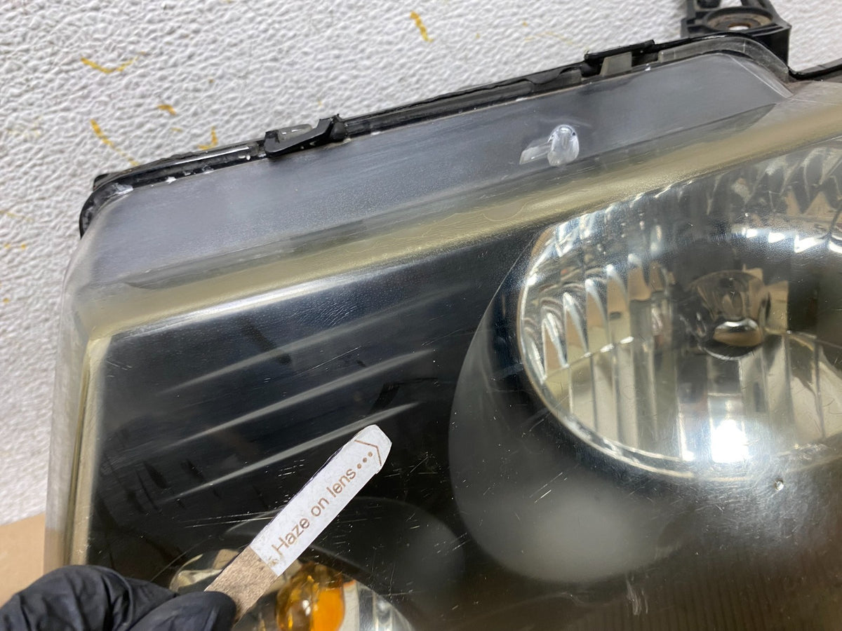 2004 to 2008 Ford F-150 F150 Left+Right Halogen Headlights AH6634 DW8