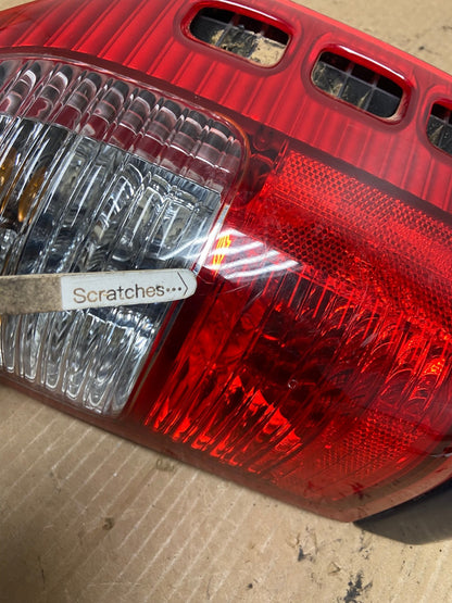 2000 to 2004 Isuzu Rodeo Right Passenger RH Side Tail Light AG21893