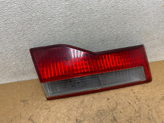 2001 to 2002 Honda Accord Left Driver LH Side Inner Tail Light OEM T0843 DW0