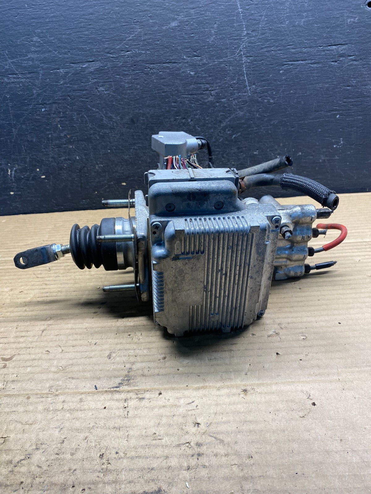 2010 - 2015 Toyota Prius ABS Brake Pump Anti Lock Module AE6253 DW5