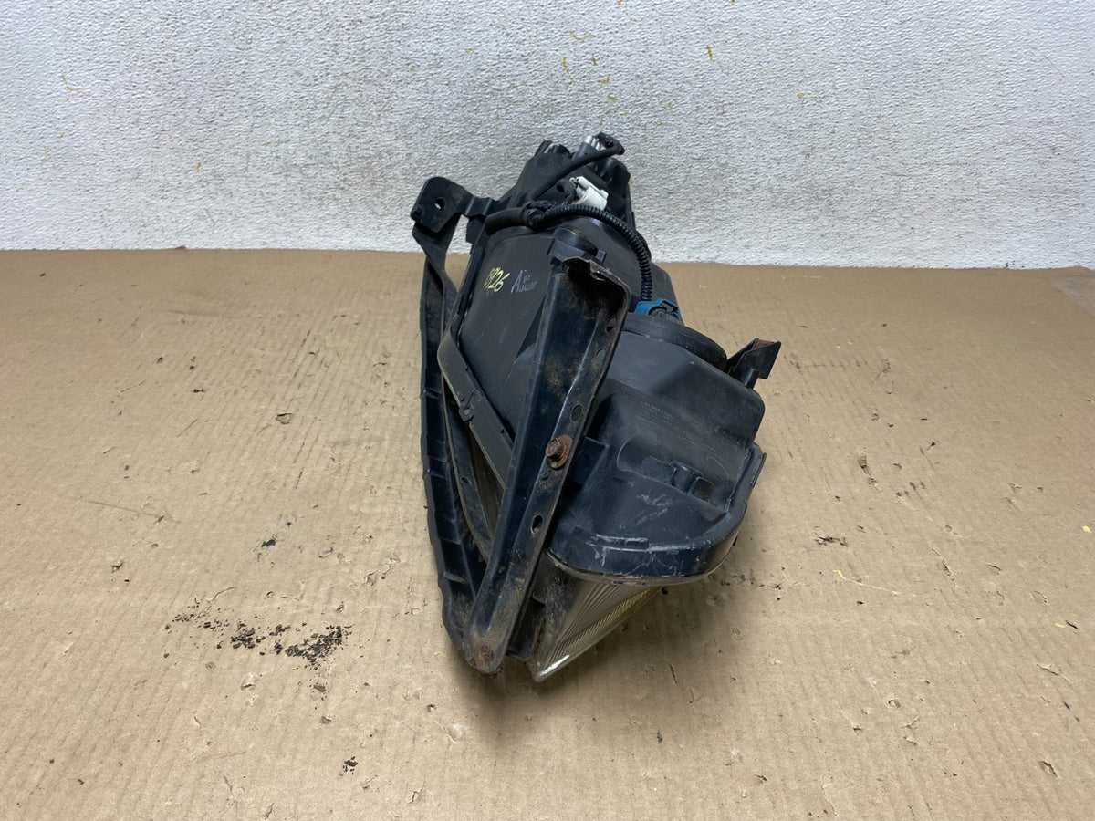 2006 2007 2008 Honda Civic Sedan Left Driver Headlight Halogen AH5926 DW9