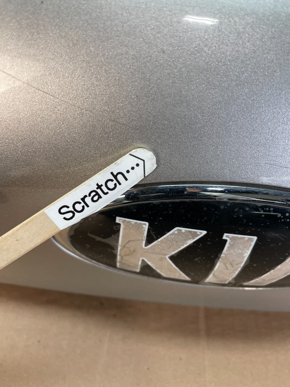 2016 to 2020 Kia Sorento Rear Trunk Liftgate Camera Cover Panel AH8555 DG4