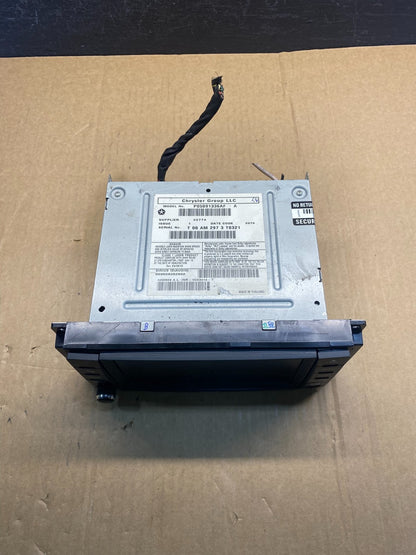2011 2015 Jeep Dodge Chrysler Screen Display CD Player Satellite Radio AC7165 DG3