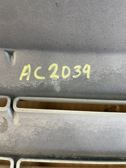 2003 2004 2005 2006 2007 Cadillac Cts Front Upper Grill Grille Oem AC2039 DG7