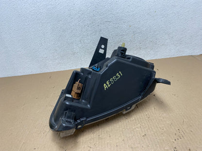 2011-2013 Jeep Grand Cherokee Right Passenger Halogen Headlight AE8831 DW8