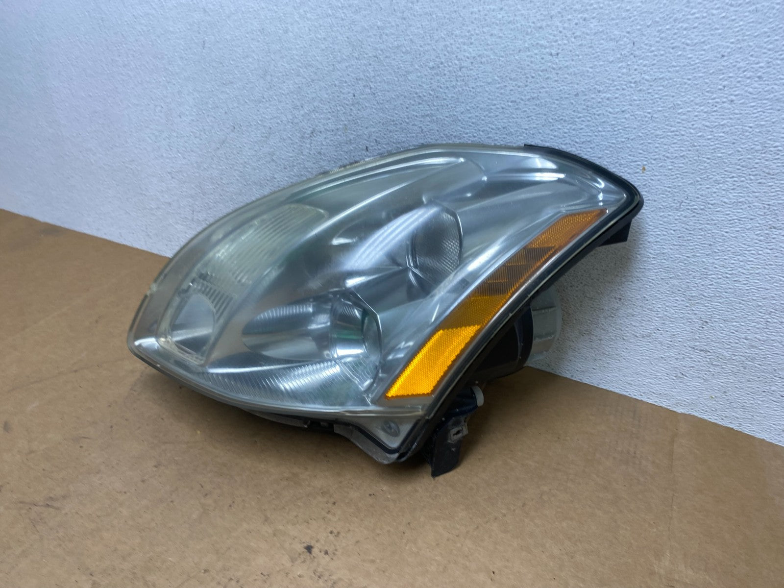 2004 to 2006 Nissan Maxima Left Driver Side Headlight Hid Xenon AE3158 DW1