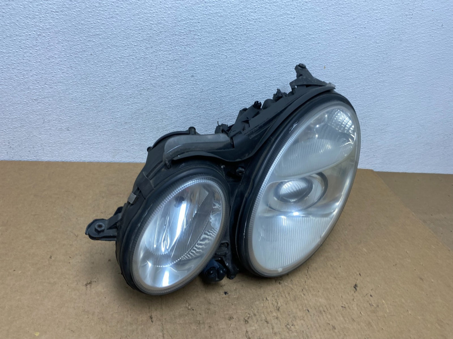 2003-2006 Mercedes E E320 E350 Left Driver Lh Side Xenon Headlight AC3533 DW2