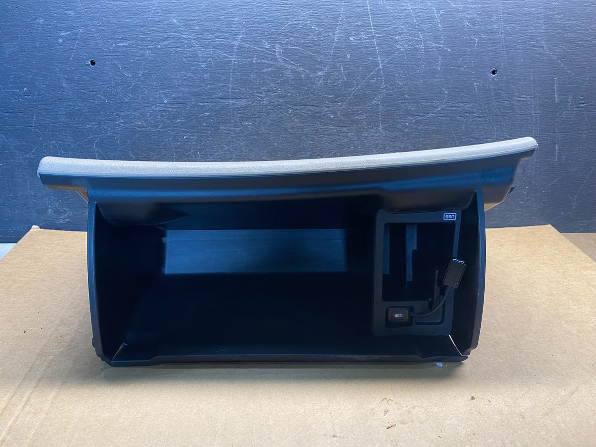 2011 - 2016 Honda Odyssey Front Right Passenger Storage Glove Box AH6982 DG3