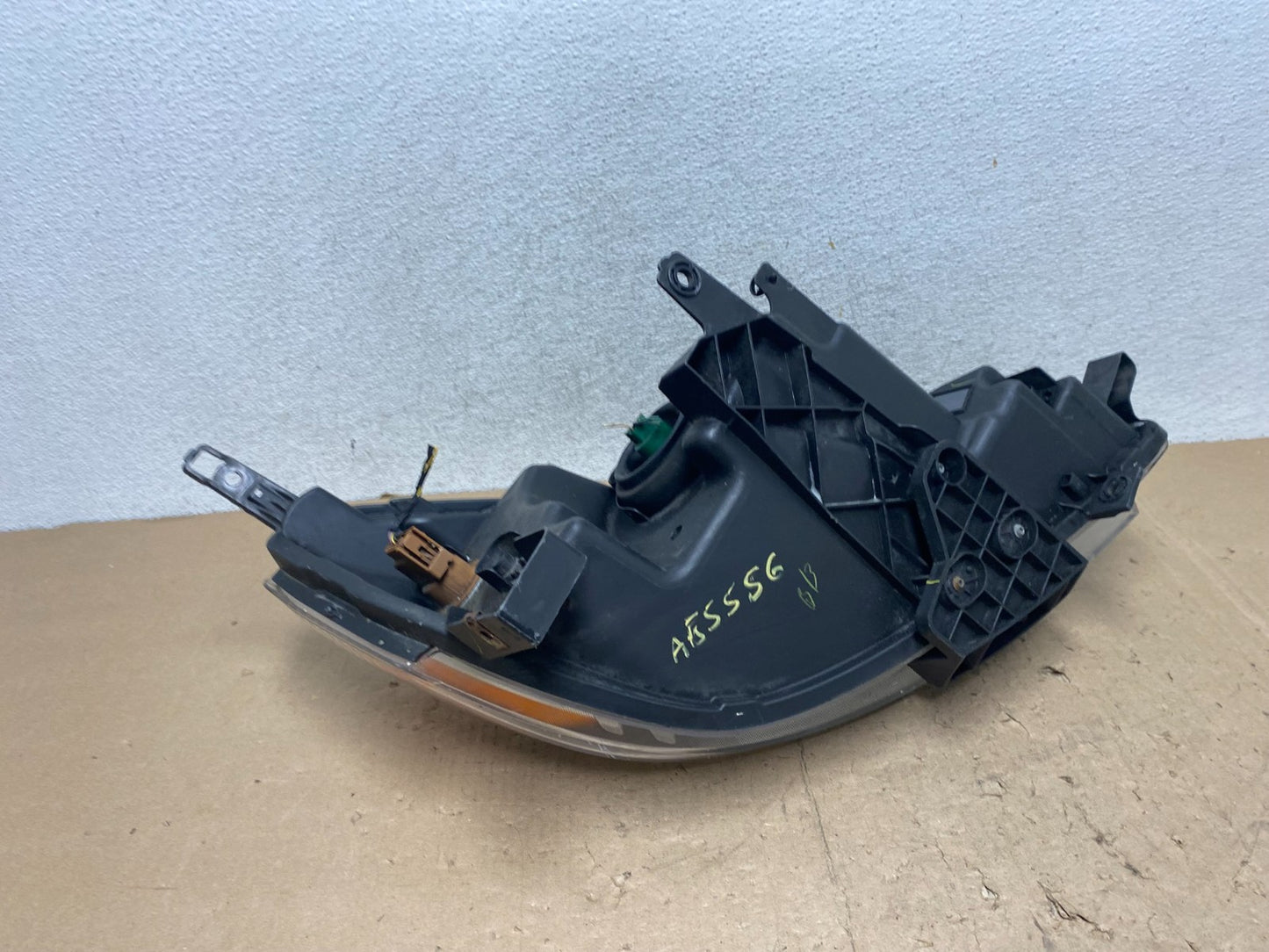 2013 to 2021 Nissan NV200 Left Driver LH Halogen Headlight AG5556 DW8