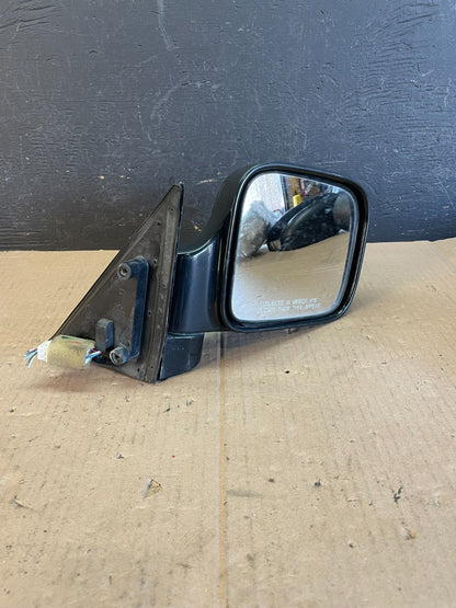 1998 to 2002 Isuzu Trooper Right Passenger RH Power Door Mirror AD8589 DW2