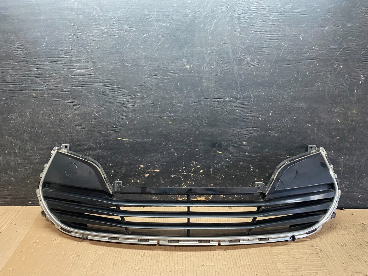 2011 2012 2013 Hyundai Tucson Front Lower Grille Grill Oem W5784 DG0