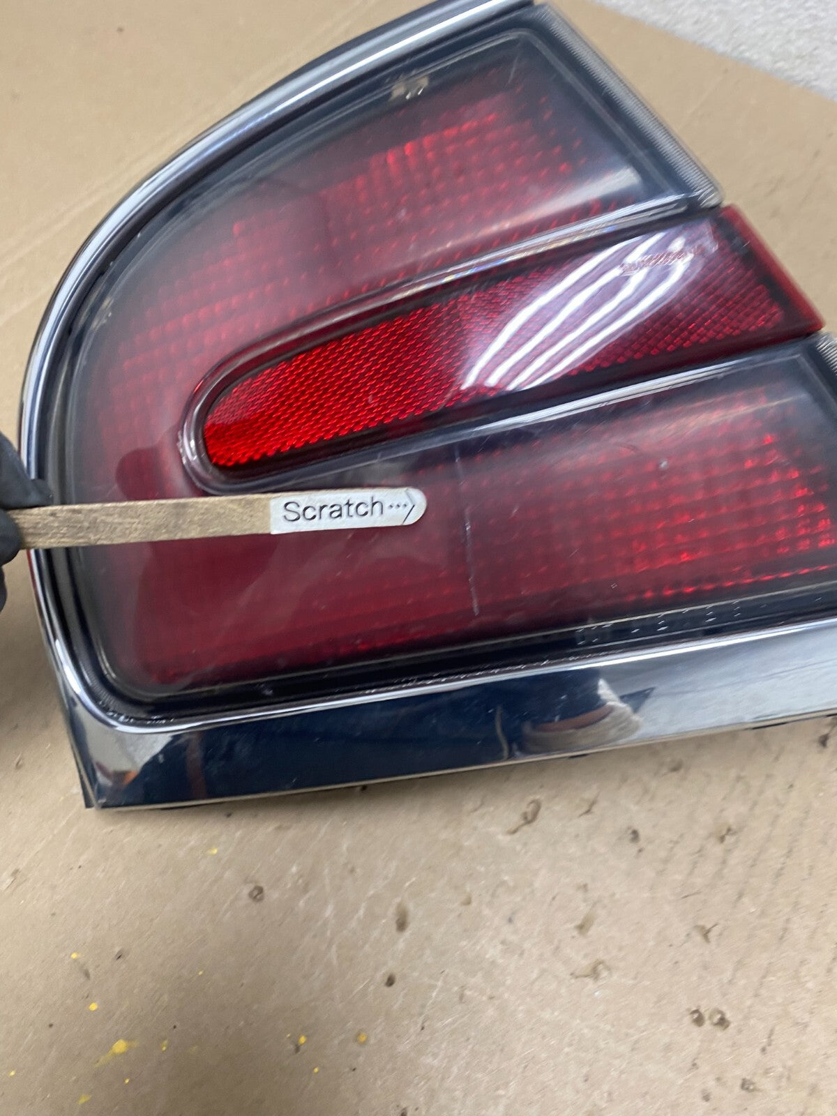 1997-1998 Buick Park Avenue Ave Left Driver Lh Side Tail Light OEM J8604 DW3