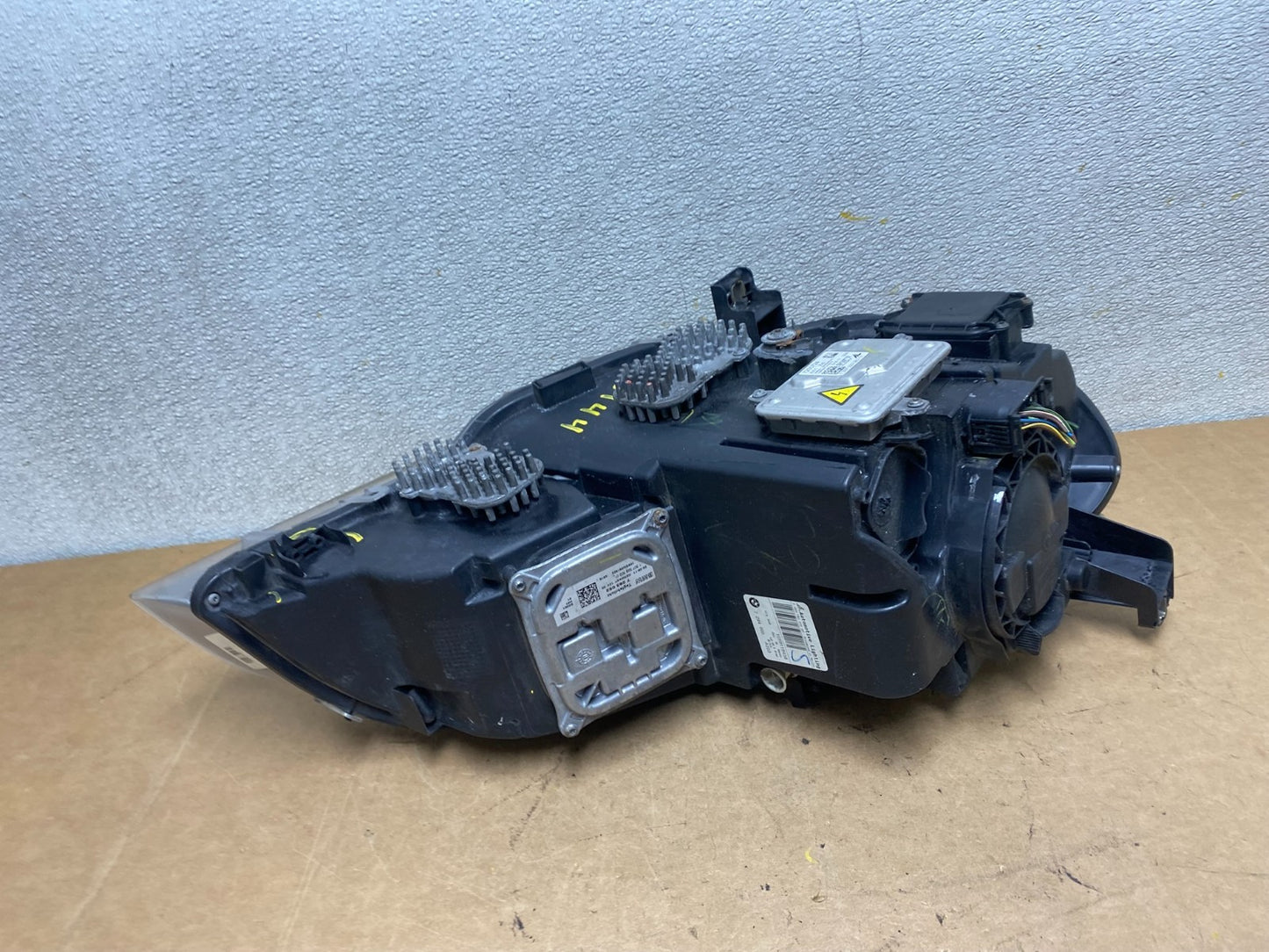 2011 to 2013 BMW X5 Left Driver LH Side Headlight Xenon HID OEM X5144 DW7