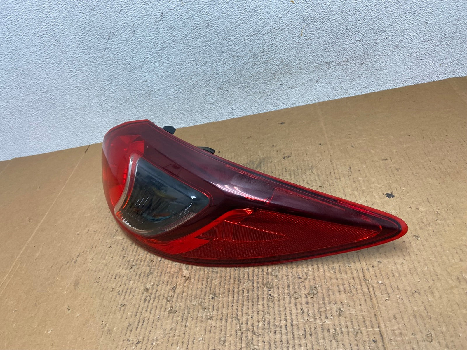 2013 to 2016 Mazda CX-5 CX5 Right Passenger RH Tail Light AE2734 LK1