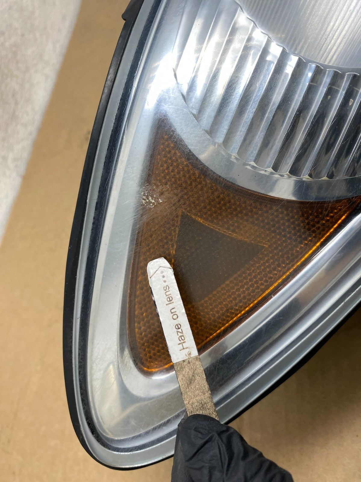 2005 to 2008 Buick Lacrosse Allure Headlights Left+Right Halogen AH3128 DW5