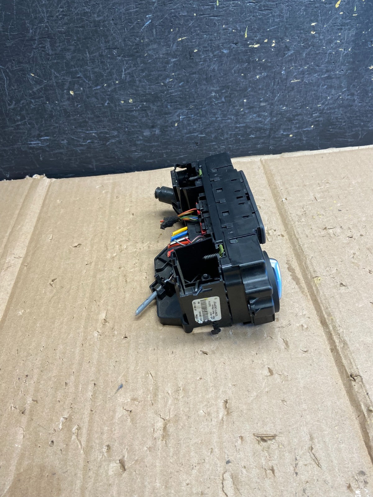 2011 - 2014 Volkswagen Jetta Center Climate Control Panel AC Heater AI2788 DG1