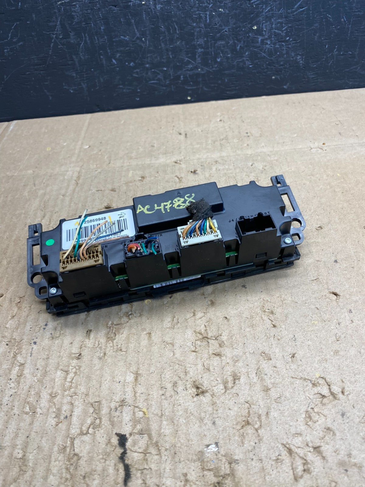 2007 to 2011 Cadillac Escalade AC Heater Climate Control Panel Oem AC4788 DG5
