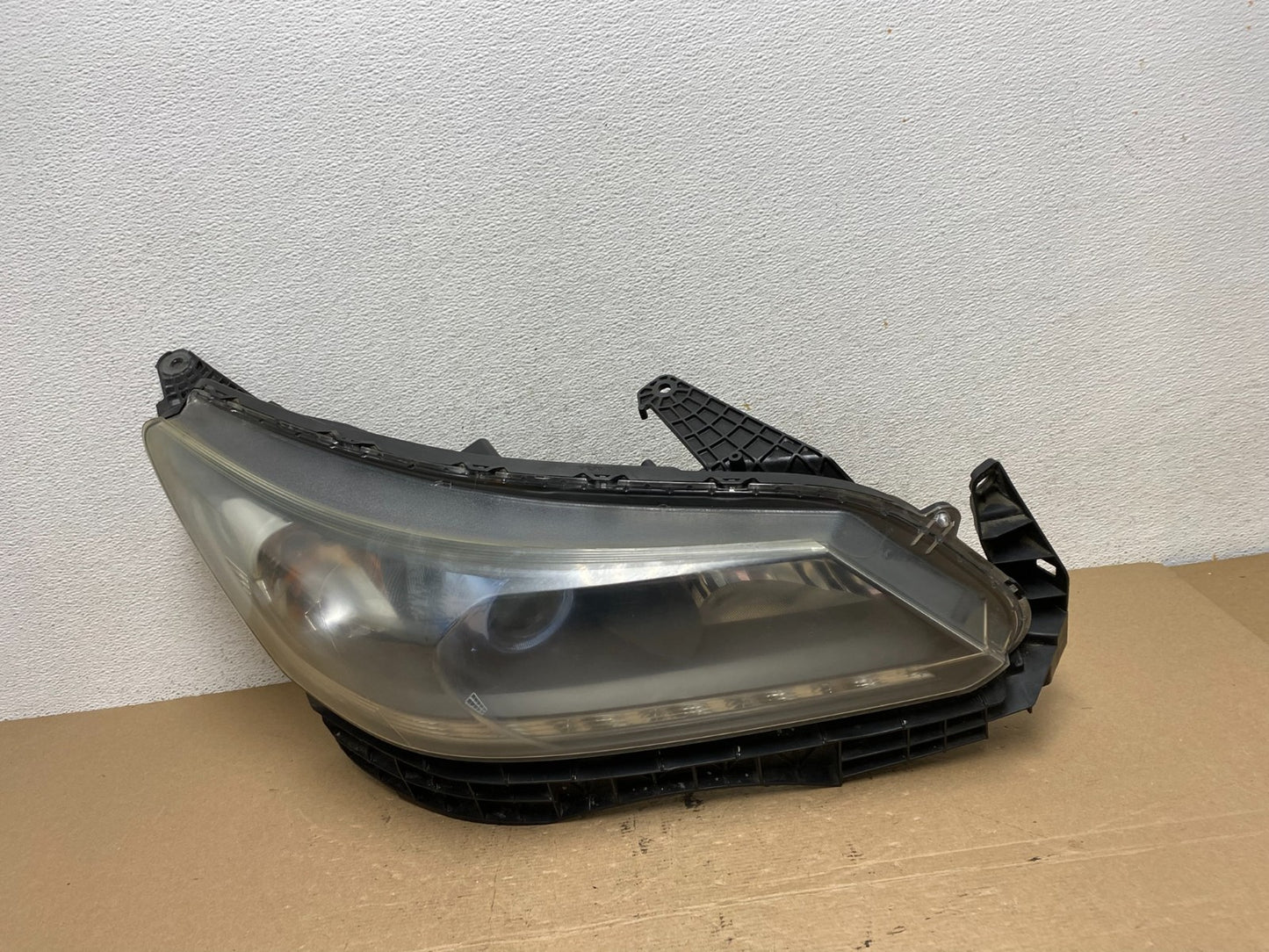 2013 to 2015 Honda Accord Sedan Headlight Right Passenger RH Side AF4576 DW0