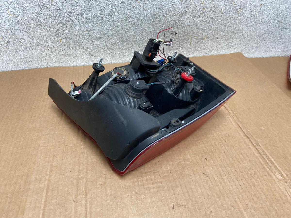 2009-2010 Dodge Charger Right Passenger RH Side Tail Light AI3776 LK4