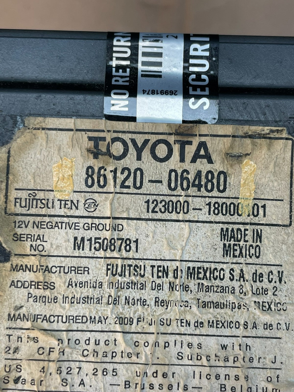 2010 2011 Toyota Camry Radio AM/FM CD Player Climate Control AD5967 DG10
