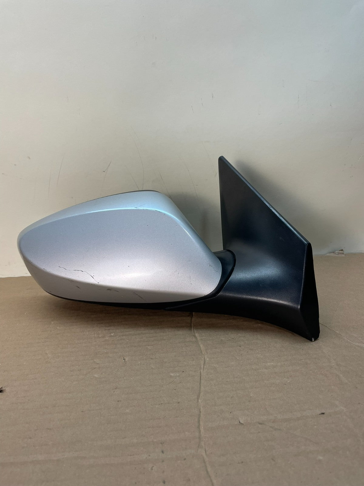 2013 to 2016 Hyundai Elantra Right Passenger RH View Door Mirror AI0404 DG0