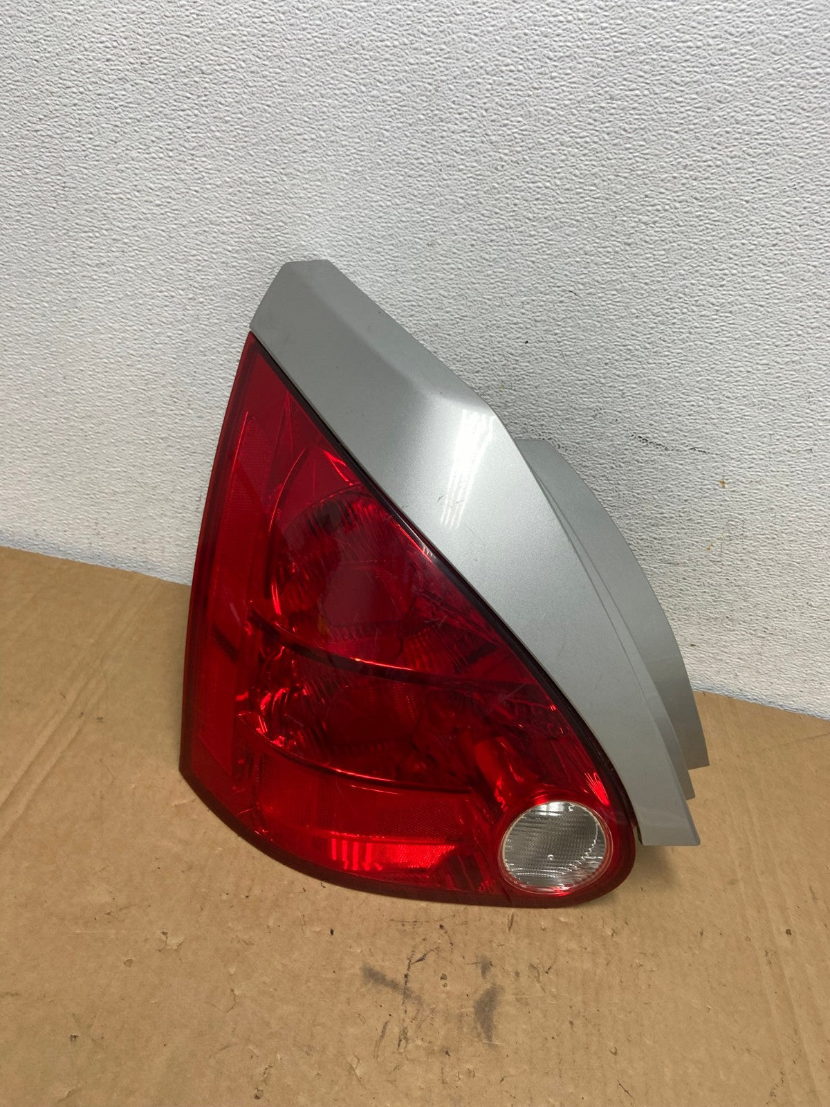 2004 2005 2006 2007 2008 Nissan Maxima Left Driver Lh Tail Light AD2783 LK0