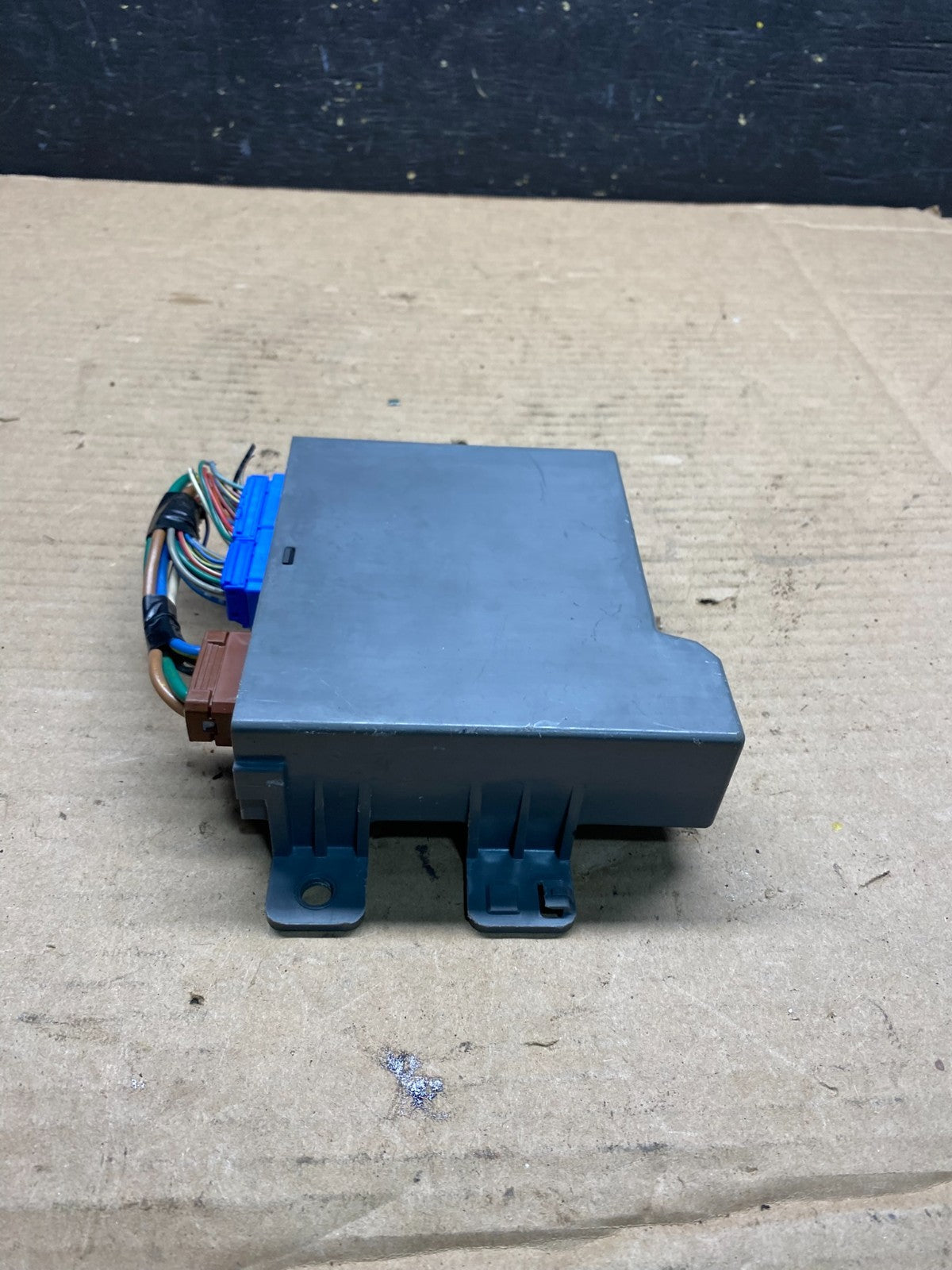 2008 - 2010 Honda Odyssey Rear Left Driver LH Sliding Door Module q2556 DG5