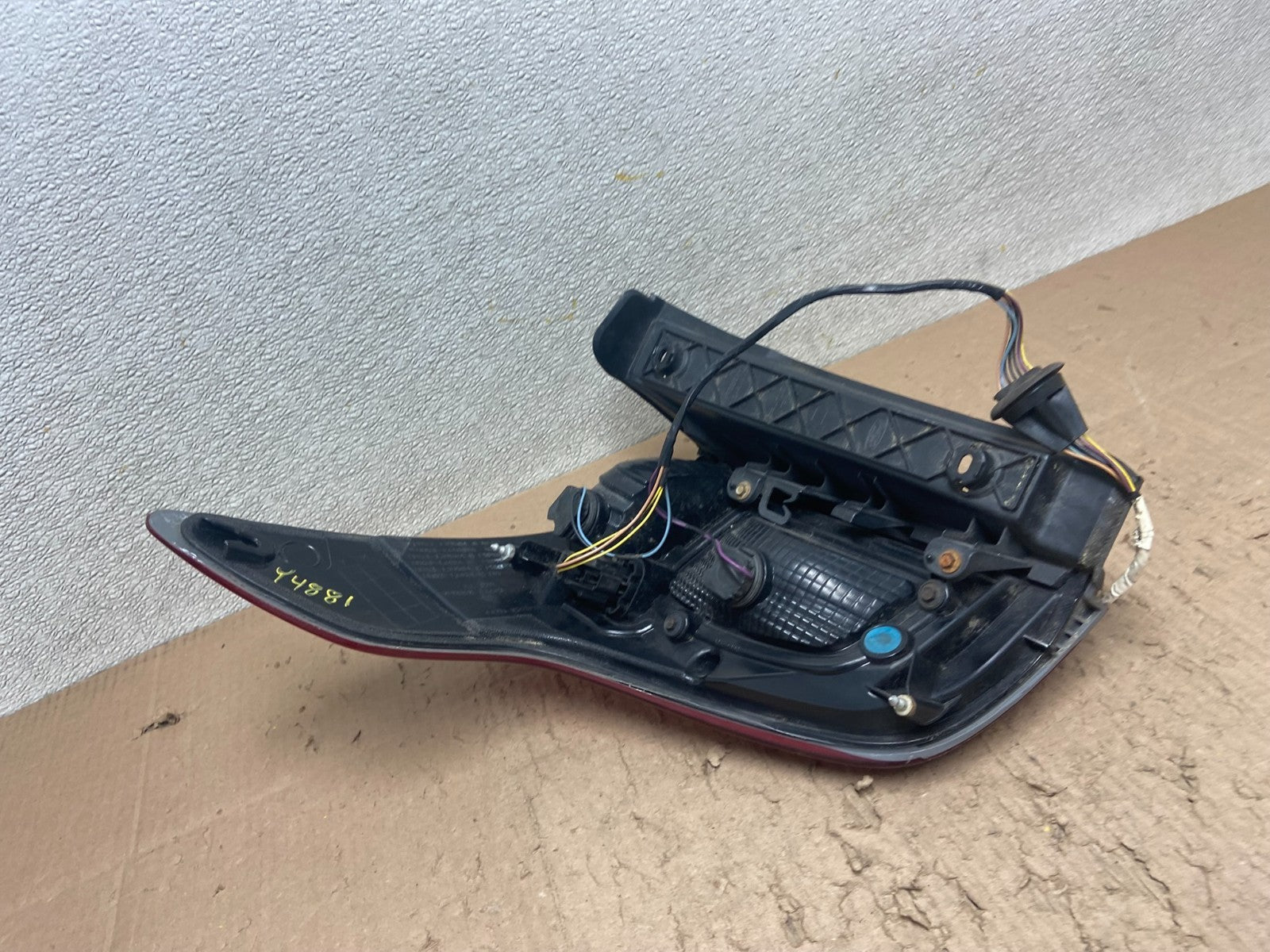 2011-2015 Ford Explorer Police Package Right Passenger Side Tail light Y4881 DW5