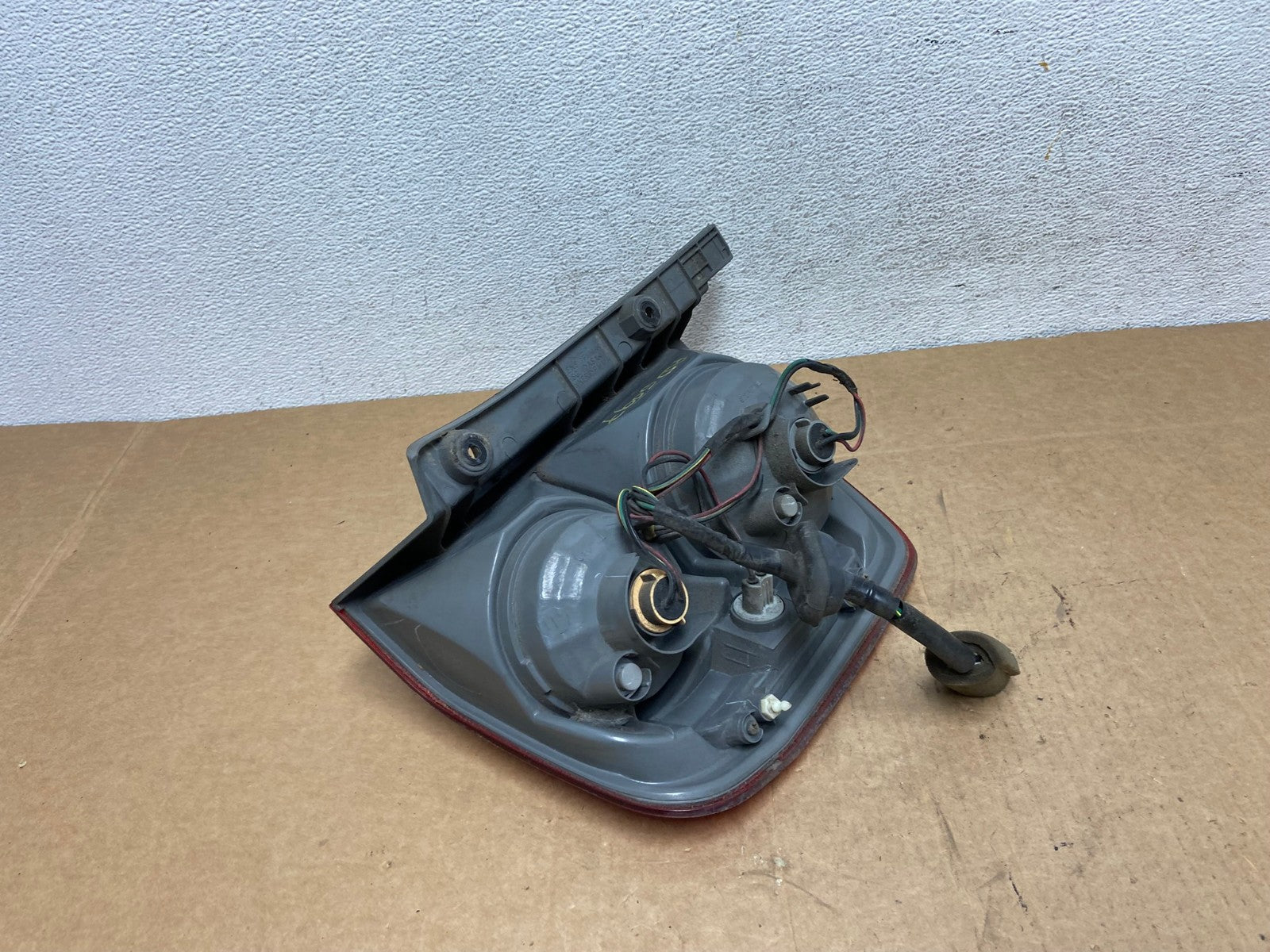 2003 2004 2005 Honda Pilot Right Passenger RH Side Tail Light AD6097 LK4