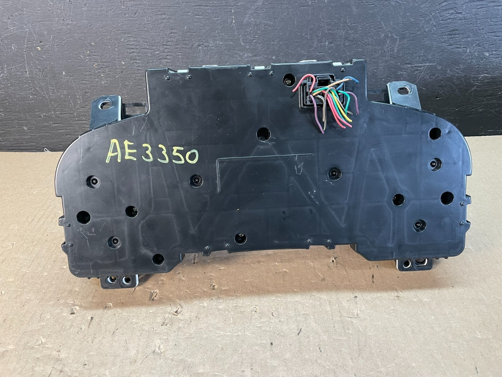 2008 to 2011 Chevrolet Tahoe Hybrid Cluster Gauge Speedometer ECM AE3350 DG6