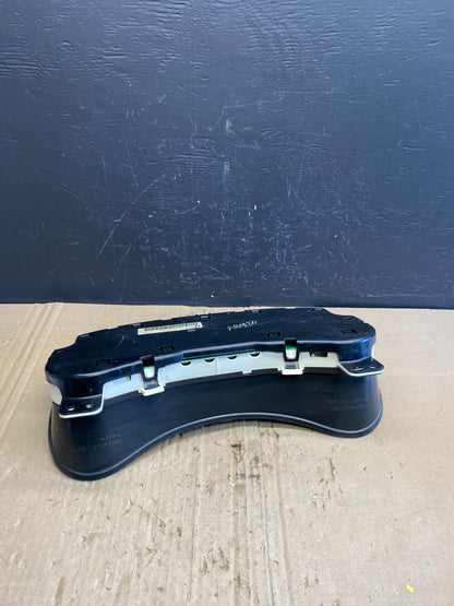 2002 to 2005 Chevrolet Trailblazer Speedometer Cluster Gauge OEM  ab9120 DG5
