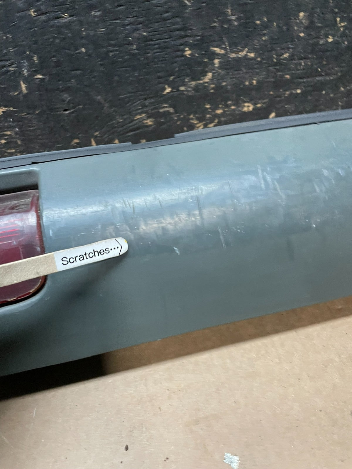 1996 to 2002 Chevrolet Express 3rd Third Brake Light Trim Spoiler y9320 DG4
