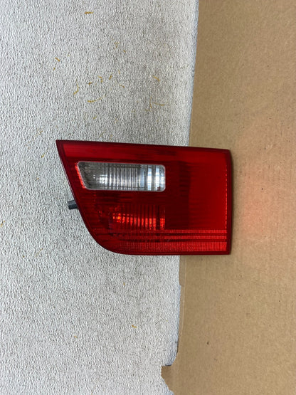 2004 2005 2006 BMW E53 X5 Right Passenger Rh Side Tail Light AH7744 DG0