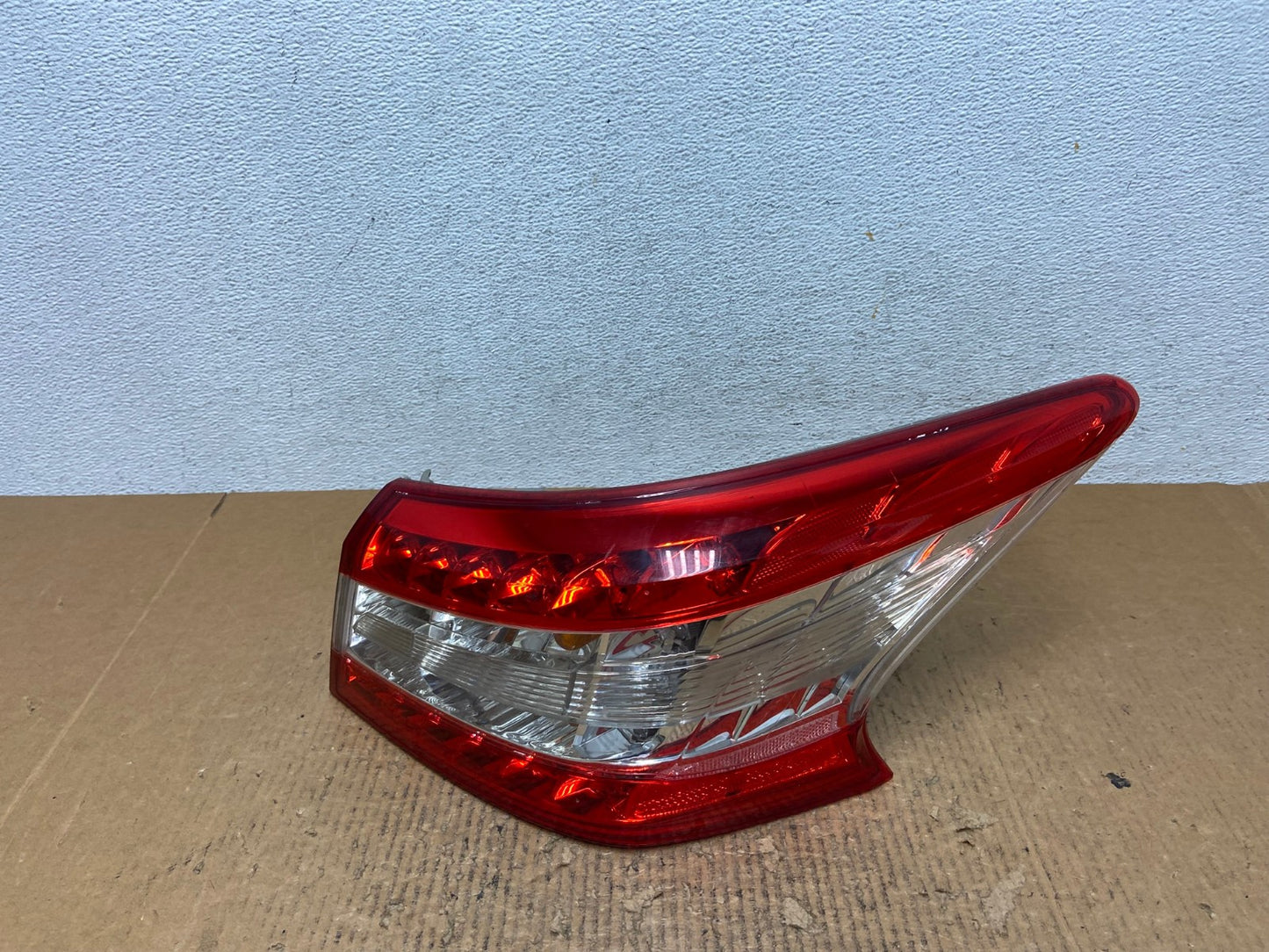 2013 2014 2015 Nissan Sentra Led Right Passenger Side Tail Light AE2624 LK0
